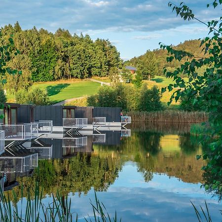 Hausboaty Ypsilon Golf Liberec Hotell Fojtka Eksteriør bilde